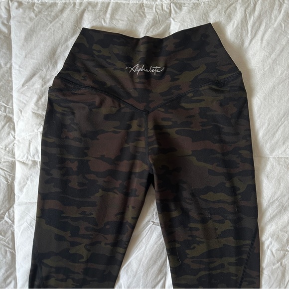 Alphalete Surface Power Leggings - Picture 6 of 7